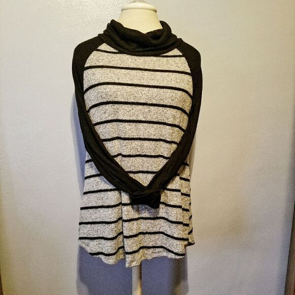 Snuggly Striped Tee - Picture 5 of 7